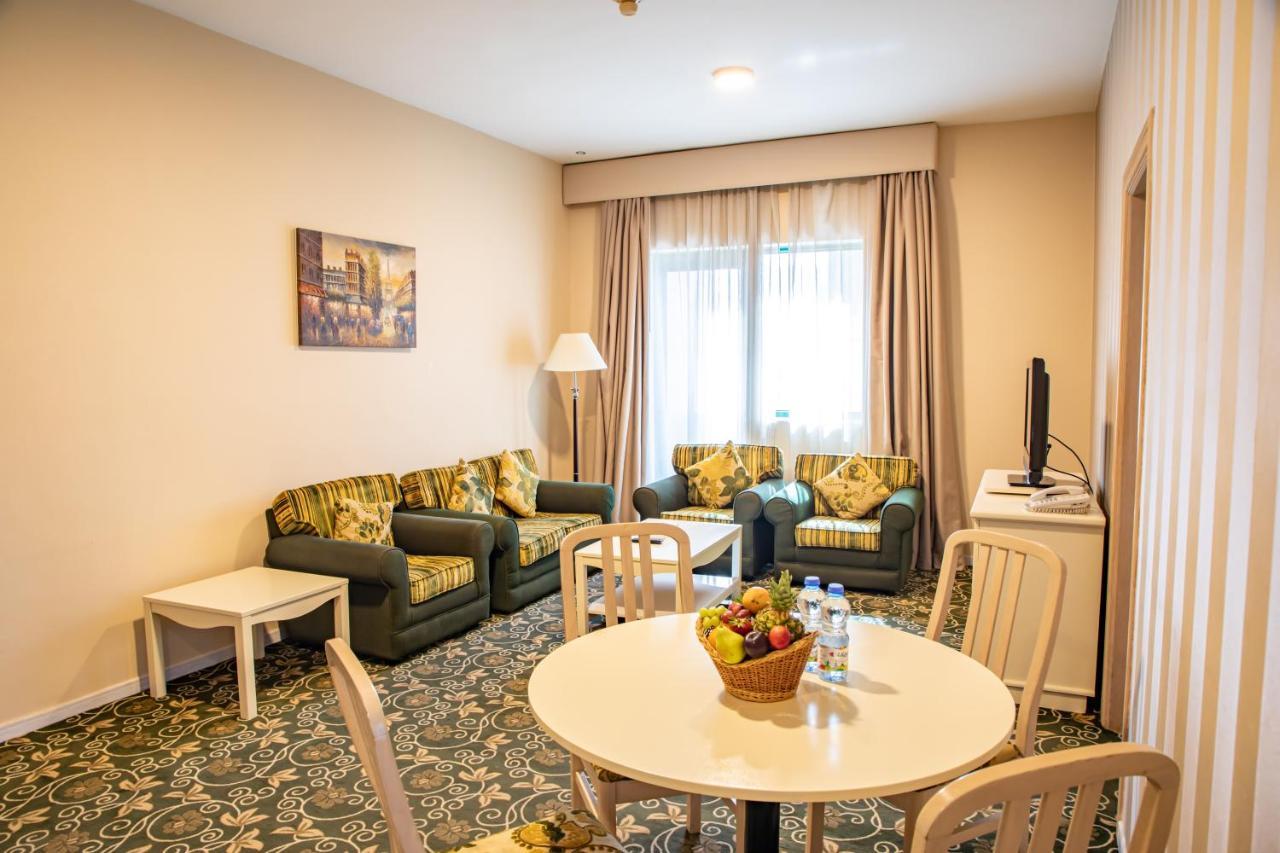 Wescott Pearl Hotel Apartments Ντουμπάι Εξωτερικό φωτογραφία
