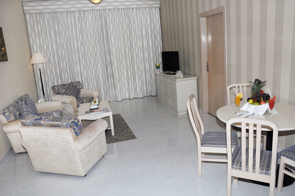 Wescott Pearl Hotel Apartments Ντουμπάι Εξωτερικό φωτογραφία